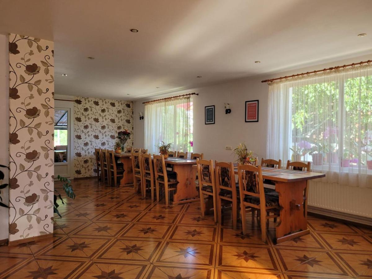 Vila Denisa Bran  Ngoại thất bức ảnh